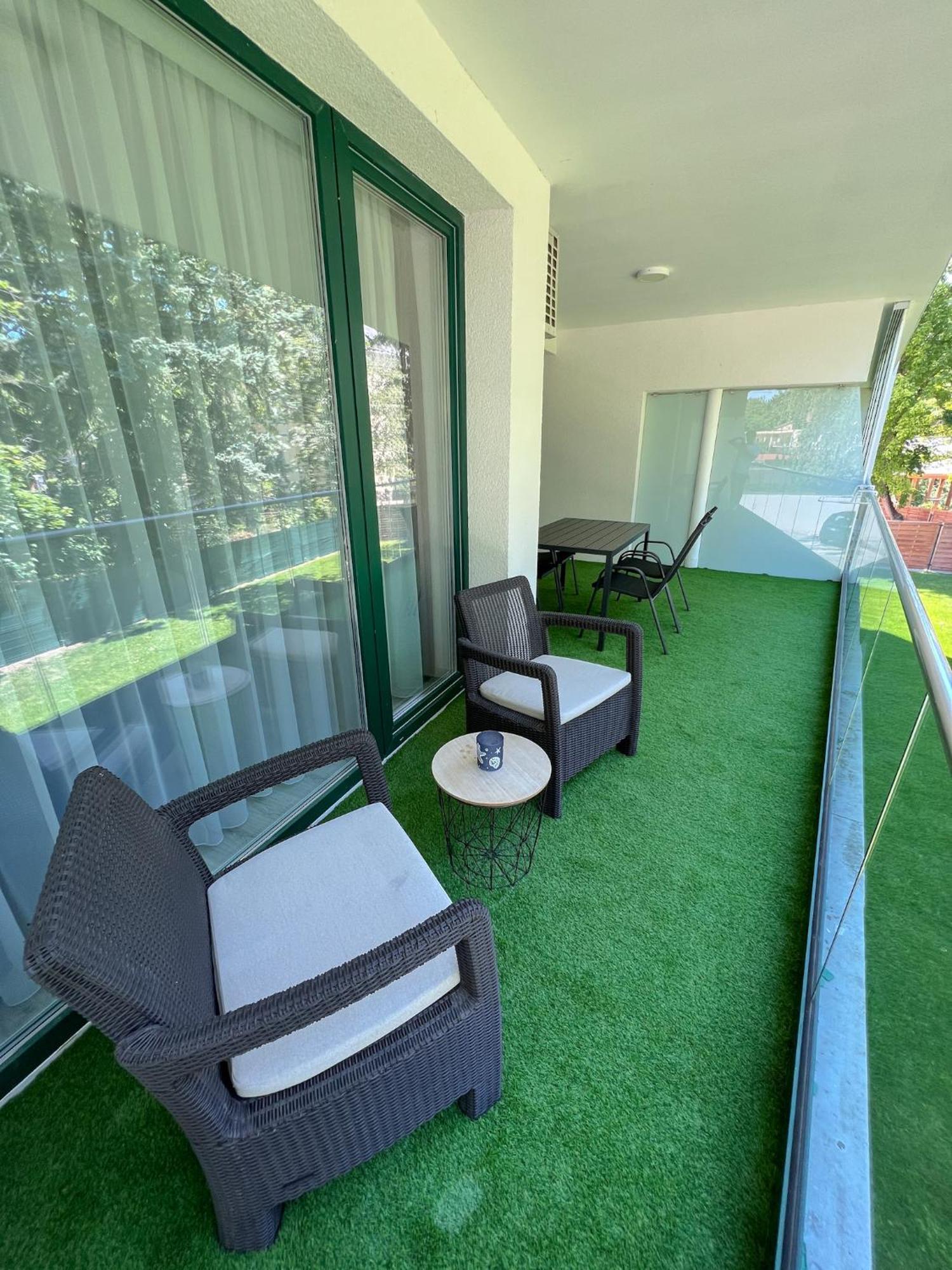 White&Blue Apartman Siofok Exterior photo