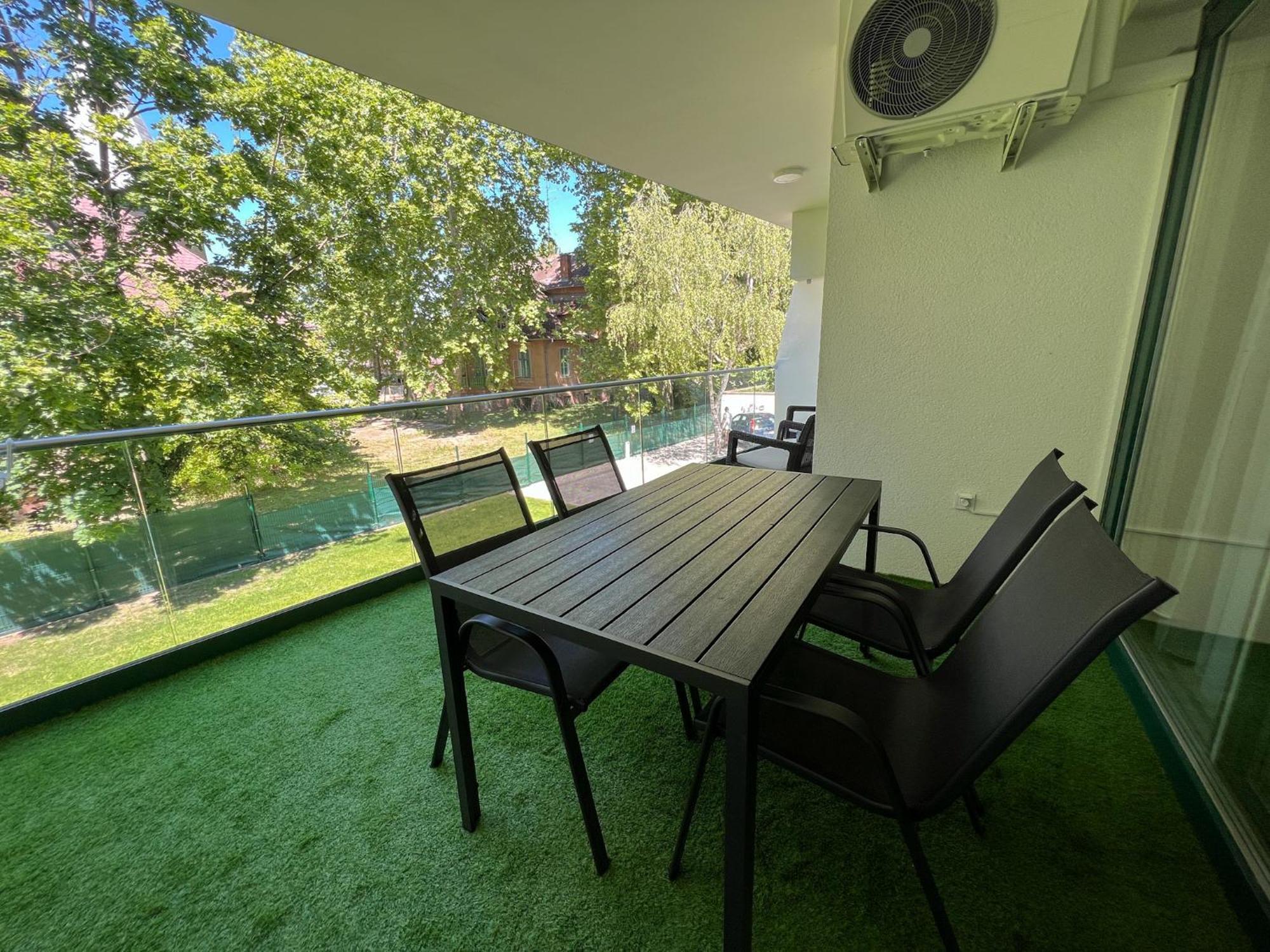 White&Blue Apartman Siofok Exterior photo